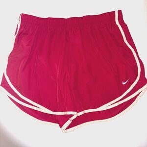 Nike Dri-Fit Women's Athletic Shorts / Sz XL / Pink / Lined
